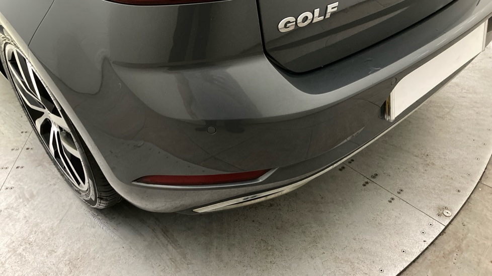 Volkswagen Golf 1.5 TSI EVO 150 GT 5dr DSG Petrol Hatchback - Image 37