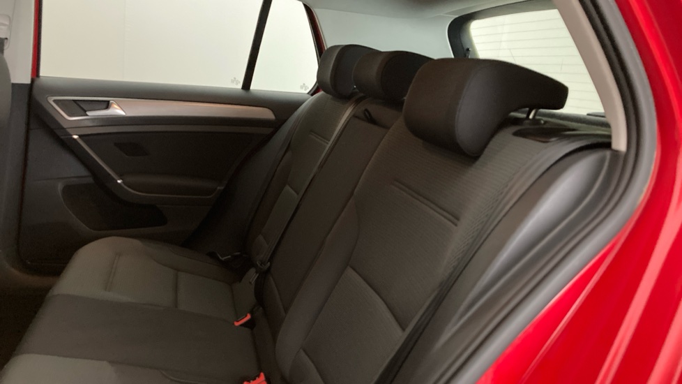 Volkswagen Golf 1.4 TSI Match 5dr Petrol Hatchback - Image 16