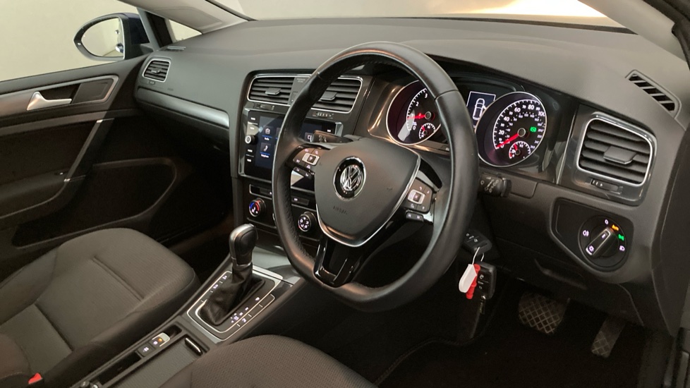 Volkswagen Golf 1.5 TSI EVO SE [Nav] 5dr DSG Petrol Hatchback - Image 6