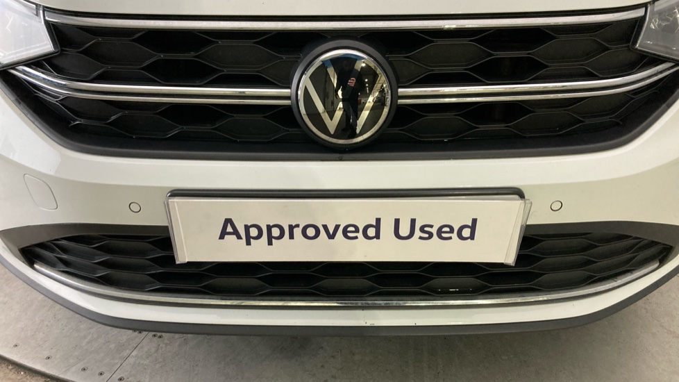 Volkswagen Taigo 1.0 TSI Life 5dr Petrol Hatchback - Image 23