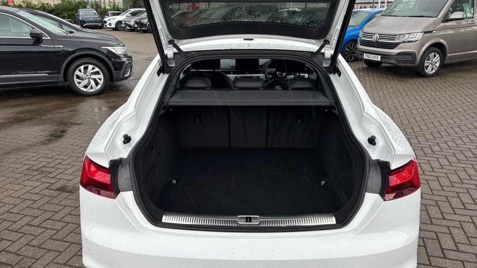 Audi A5 40 TFSI 204 S Line 5dr S Tronic Petrol Hatchback - Image 4
