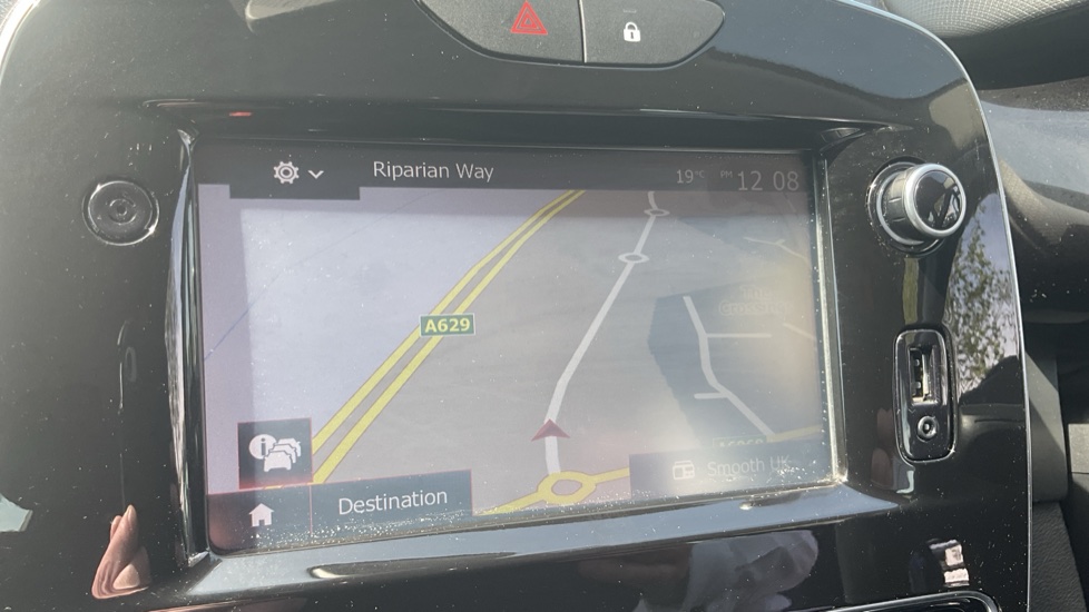 Renault Clio 1.5 dCi 90 Dynamique S Nav 5dr Auto Diesel Hatchback - Image 14