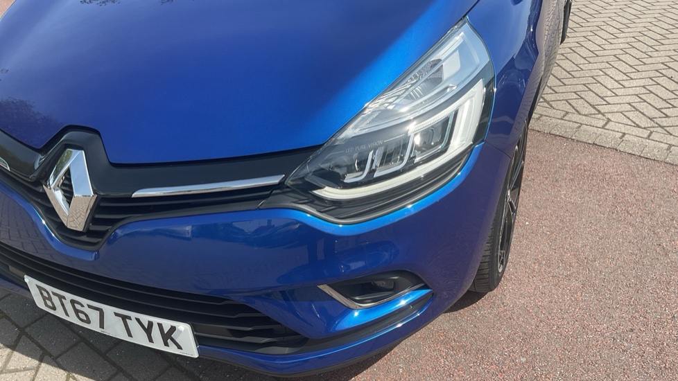 Renault Clio 1.5 dCi 90 Dynamique S Nav 5dr Auto Diesel Hatchback - Image 31