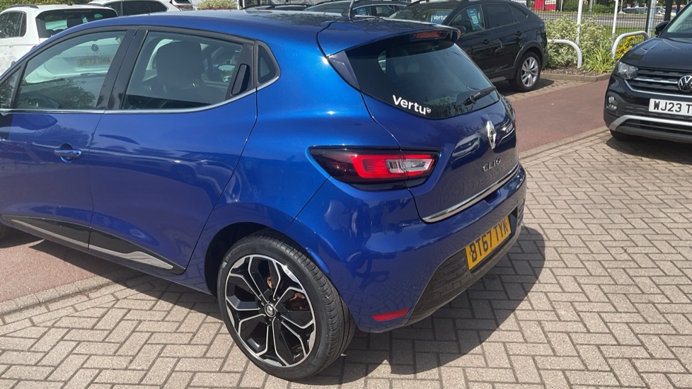 Renault Clio 1.5 dCi 90 Dynamique S Nav 5dr Auto Diesel Hatchback - Image 46
