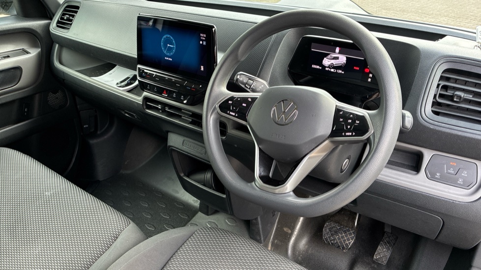 Volkswagen Id.Buzz Cargo 150kW Commerce 77kWh Auto - Image 11