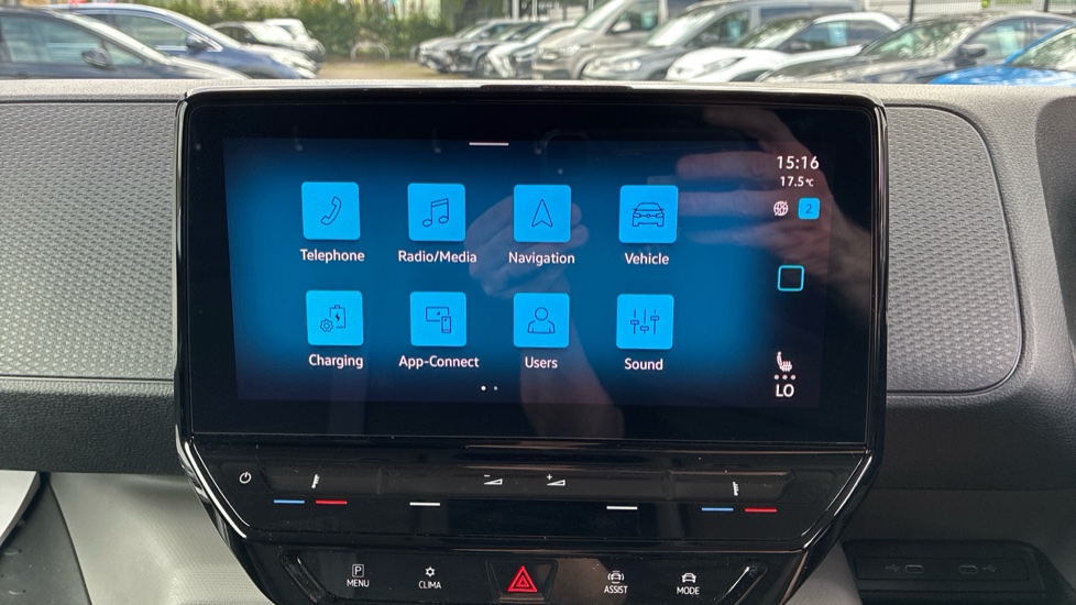 Volkswagen Id.Buzz Cargo 150kW Commerce 77kWh Auto - Image 22