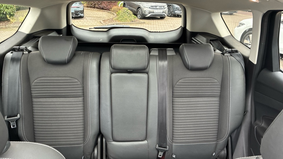 Ford Kuga 2.0 TDCi Titanium Edition 5dr 2WD Diesel Estate - Image 15