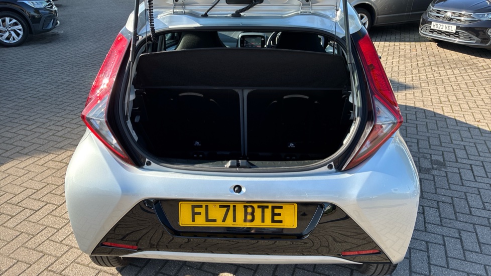Toyota Aygo 1.0 VVT-i X-Play TSS 5dr Petrol Hatchback - Image 4