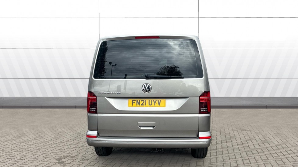 Volkswagen Transporter Shuttle T32 Swb Diesel 2.0 TDI 150PS SE Minibus DSG - Image 6