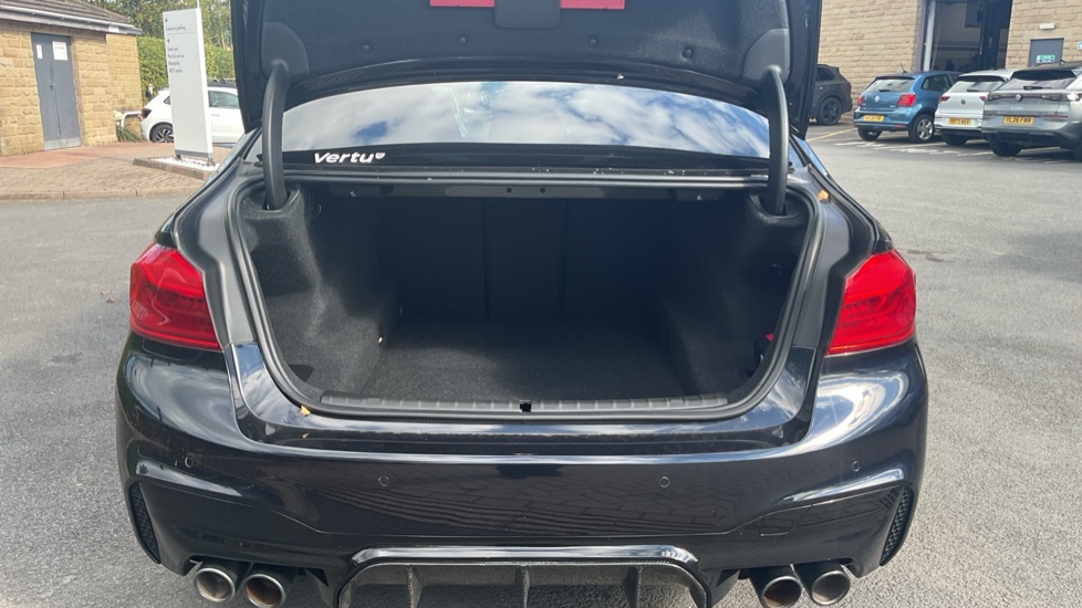BMW M5 4dr DCT [Competition Pack] Petrol Saloon - Image 4