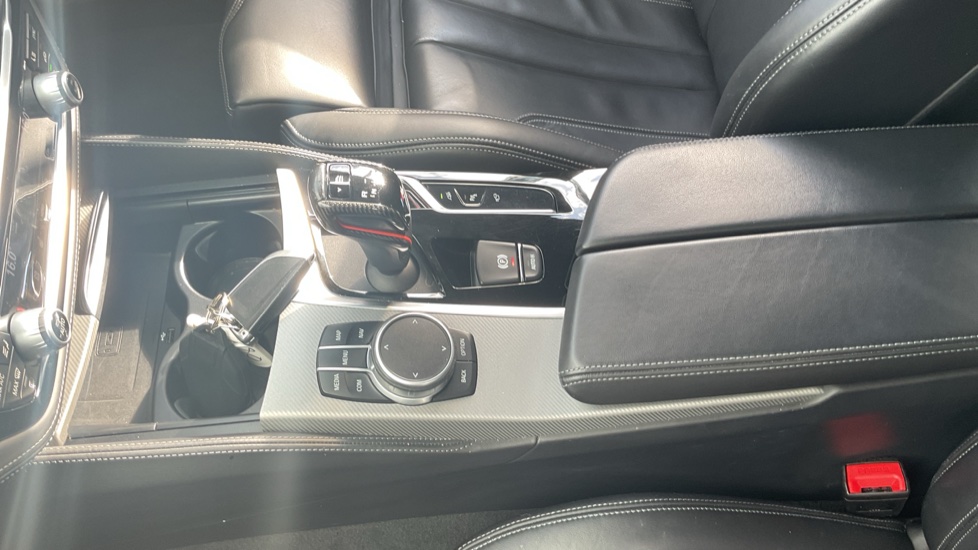 BMW M5 4dr DCT [Competition Pack] Petrol Saloon - Image 13