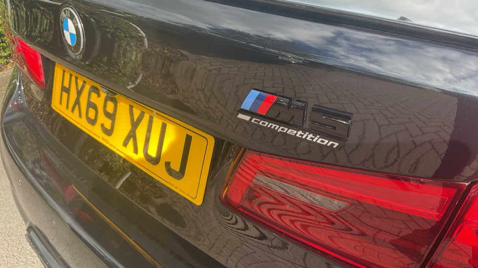BMW M5 4dr DCT [Competition Pack] Petrol Saloon - Image 39