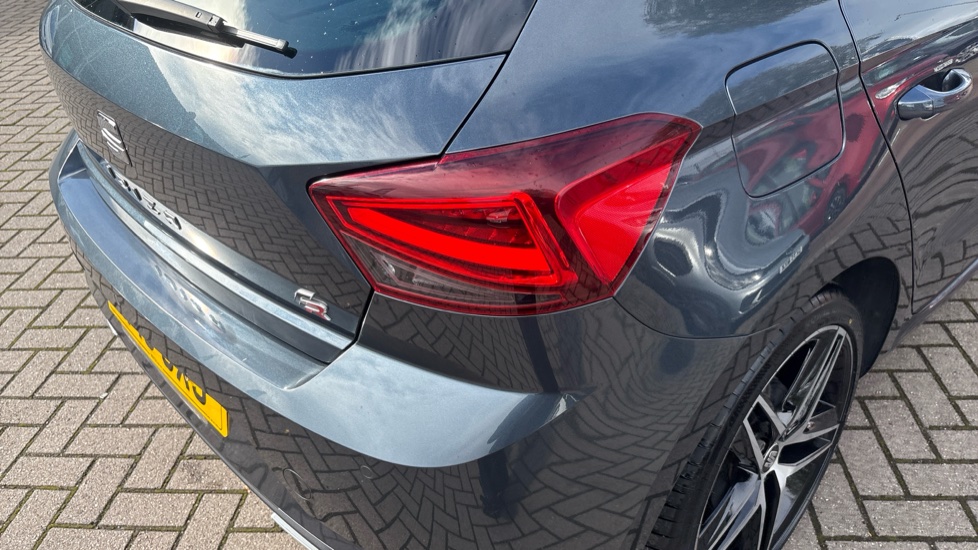 SEAT Ibiza 1.0 TSI 95 FR Sport [EZ] 5dr Petrol Hatchback - Image 43