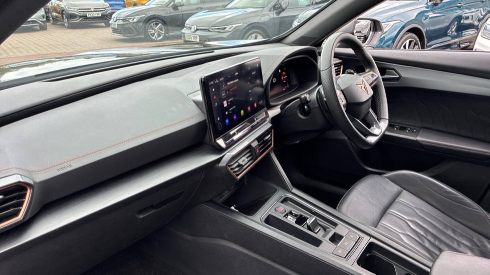 CUPRA Formentor 1.4 eHybrid 204 V2 5dr DSG Estate - Image 9