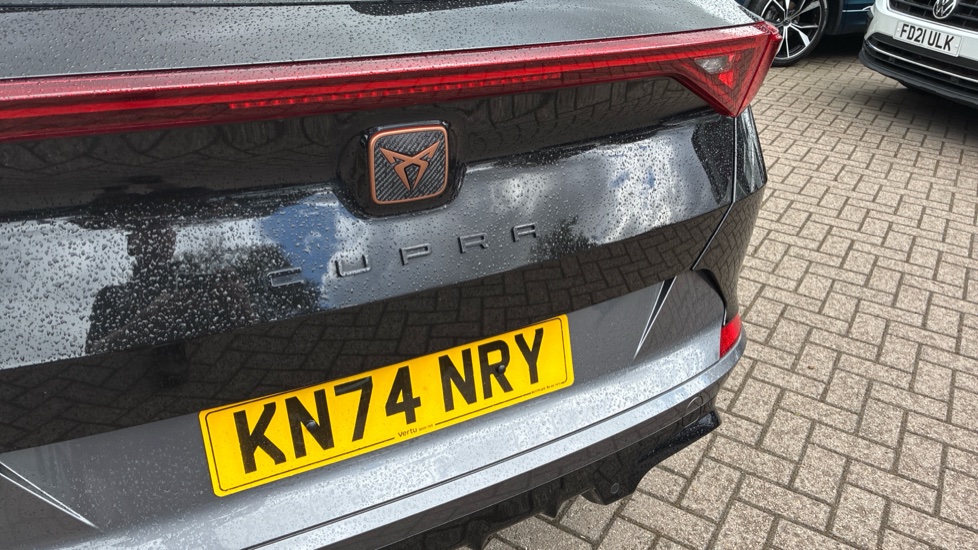 CUPRA Formentor 1.4 eHybrid 204 V2 5dr DSG Estate - Image 37