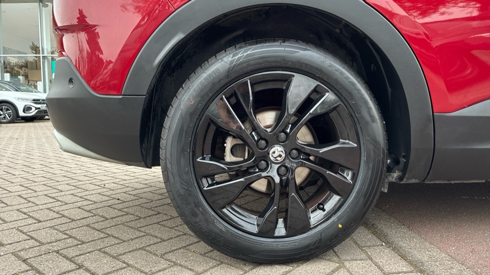Vauxhall Grandland X 1.2 Turbo SRi Nav 5dr Petrol Hatchback - Image 7