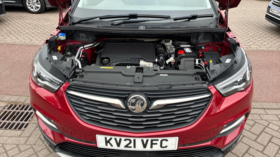 Vauxhall Grandland X 1.2 Turbo SRi Nav 5dr Petrol Hatchback - Image 8