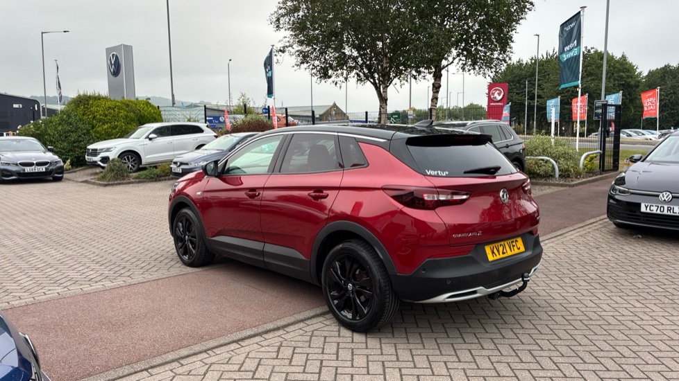 Vauxhall Grandland X 1.2 Turbo SRi Nav 5dr Petrol Hatchback - Image 43