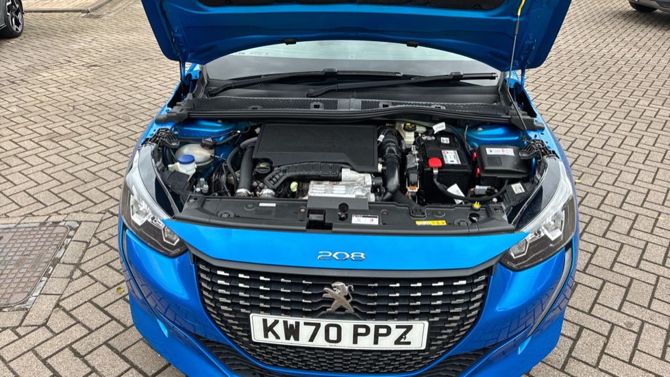 Peugeot 208 1.2 PureTech 130 Allure 5dr EAT8 Petrol Hatchback - Image 8