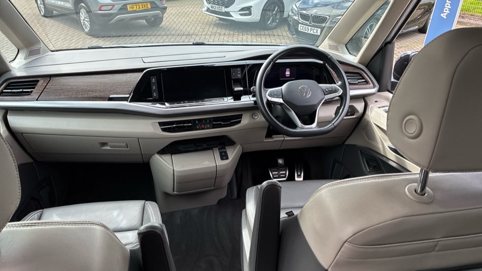 Volkswagen Multivan 1.4 TSI eHybrid Style 5dr LWB DSG Estate - Image 10