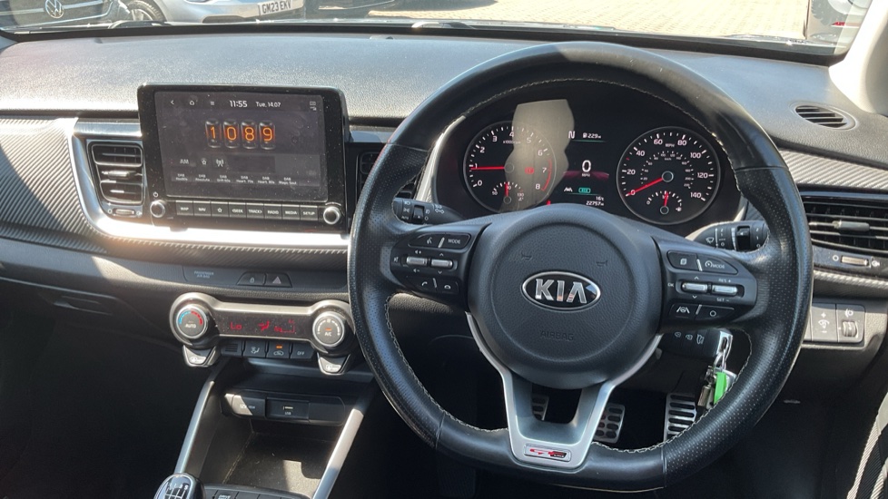 Kia Stonic 1.0T GDi 48V GT-Line 5dr Petrol Estate - Image 11