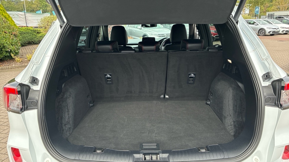 Ford Kuga 1.5 EcoBoost 150 ST-Line Edition 5dr Petrol Estate - Image 4