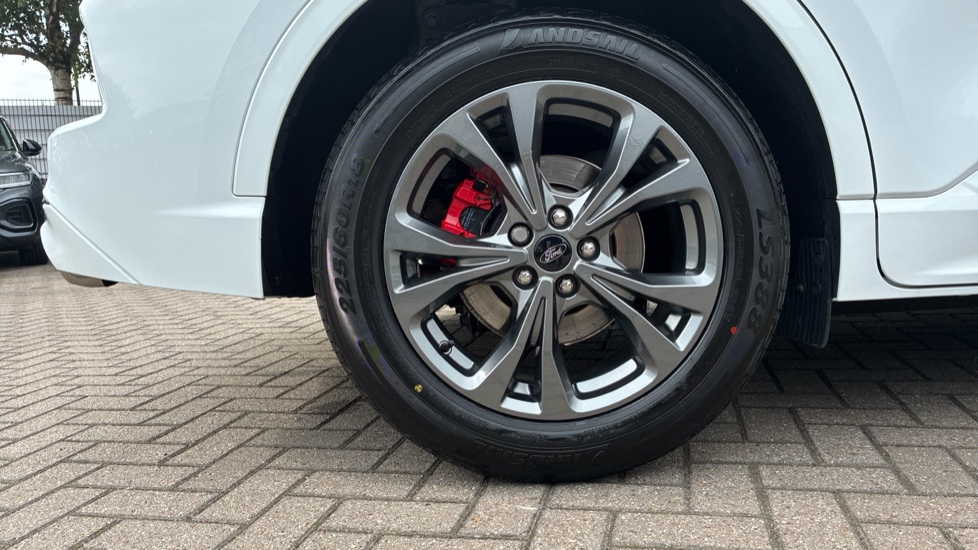 Ford Kuga 1.5 EcoBoost 150 ST-Line Edition 5dr Petrol Estate - Image 7