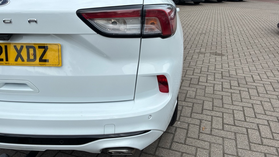 Ford Kuga 1.5 EcoBoost 150 ST-Line Edition 5dr Petrol Estate - Image 40