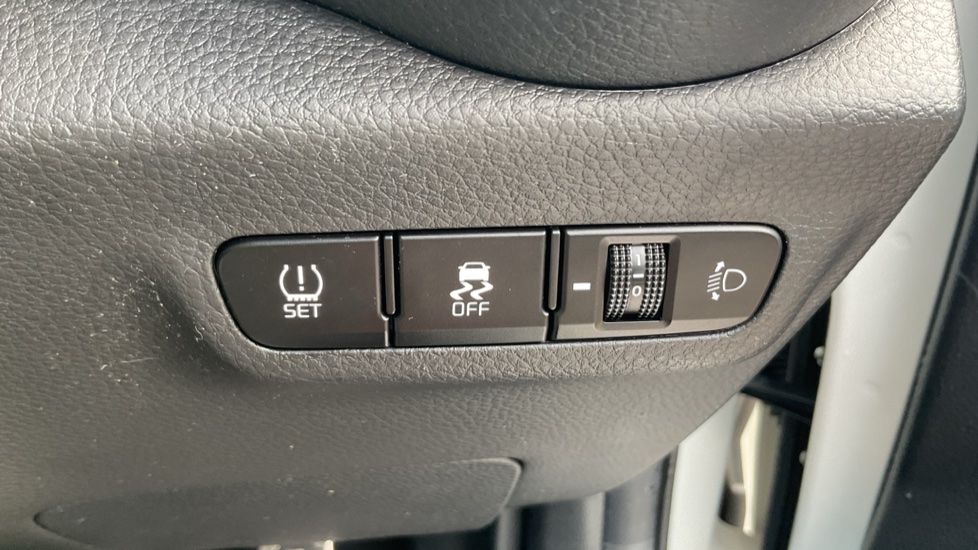 Kia Picanto 1.0 X-Line 5dr Petrol Hatchback - Image 22