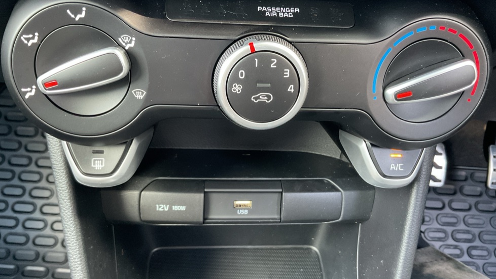 Kia Picanto 1.0 X-Line 5dr Petrol Hatchback - Image 31