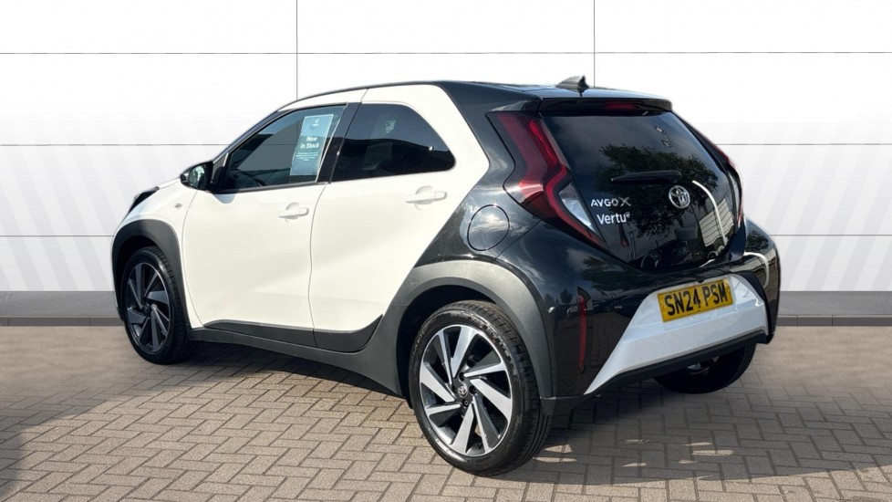 Toyota Aygo X 1.0 VVT-i Edge 5dr Petrol Hatchback - Image 2