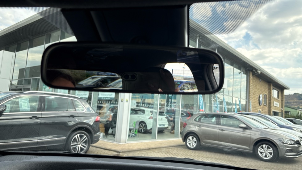 Toyota Aygo X 1.0 VVT-i Edge 5dr Petrol Hatchback - Image 25