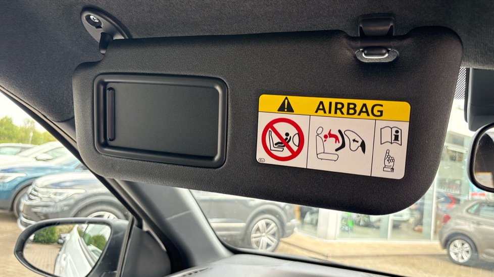 Toyota Aygo X 1.0 VVT-i Edge 5dr Petrol Hatchback - Image 32