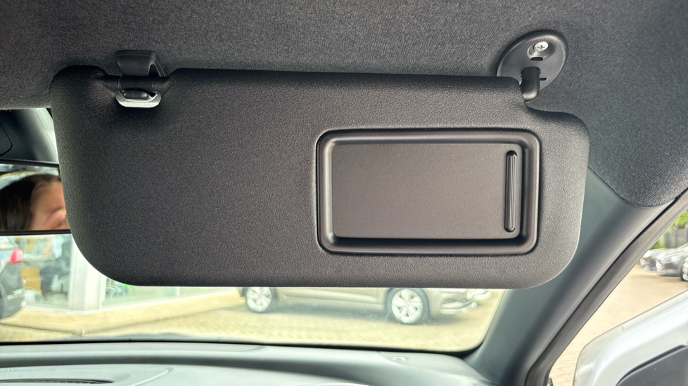 Toyota Aygo X 1.0 VVT-i Edge 5dr Petrol Hatchback - Image 33