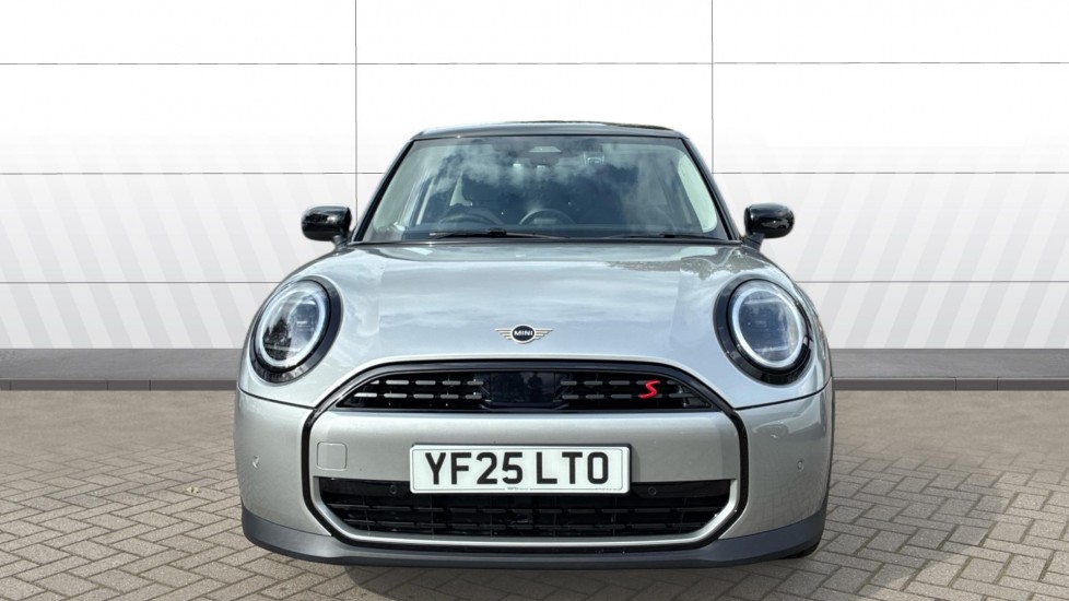 MINI Cooper 2.0 S Classic 5dr Auto Petrol Hatchback - Image 3