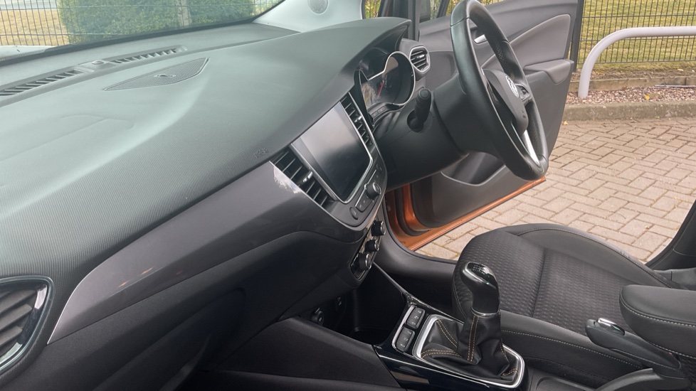 Vauxhall Crossland X 1.2T ecoTec [110] Elite Nav 5dr [Start Stop] Petrol Hatchback - Image 9