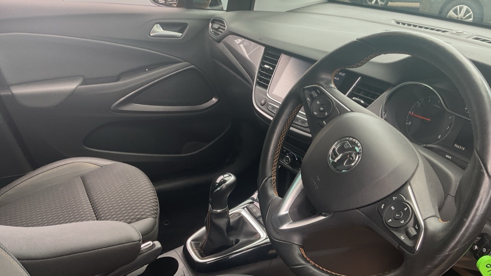 Vauxhall Crossland X 1.2T ecoTec [110] Elite Nav 5dr [Start Stop] Petrol Hatchback - Image 11