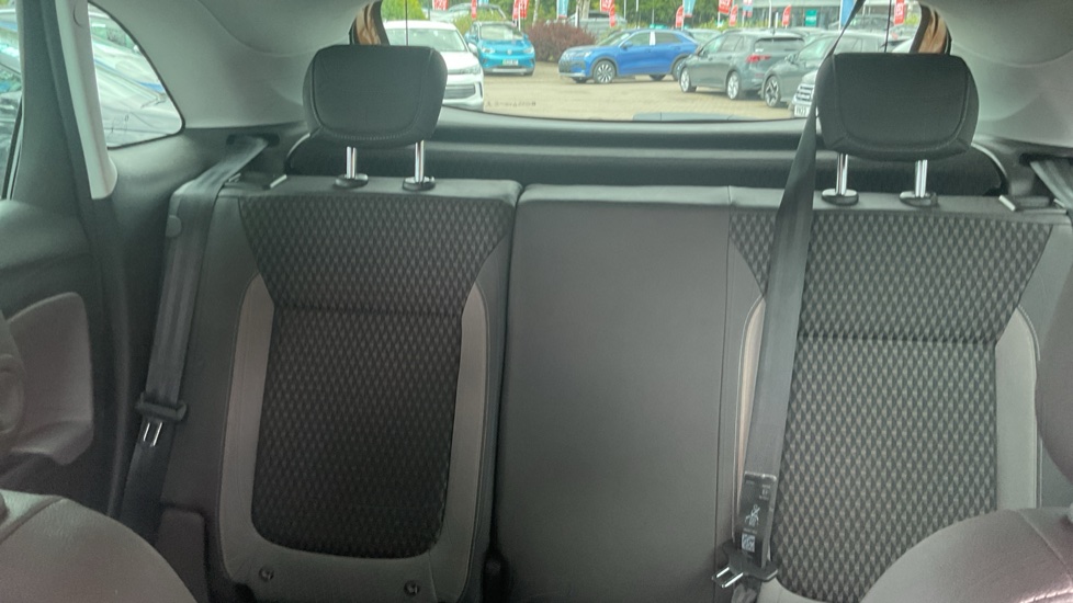 Vauxhall Crossland X 1.2T ecoTec [110] Elite Nav 5dr [Start Stop] Petrol Hatchback - Image 15