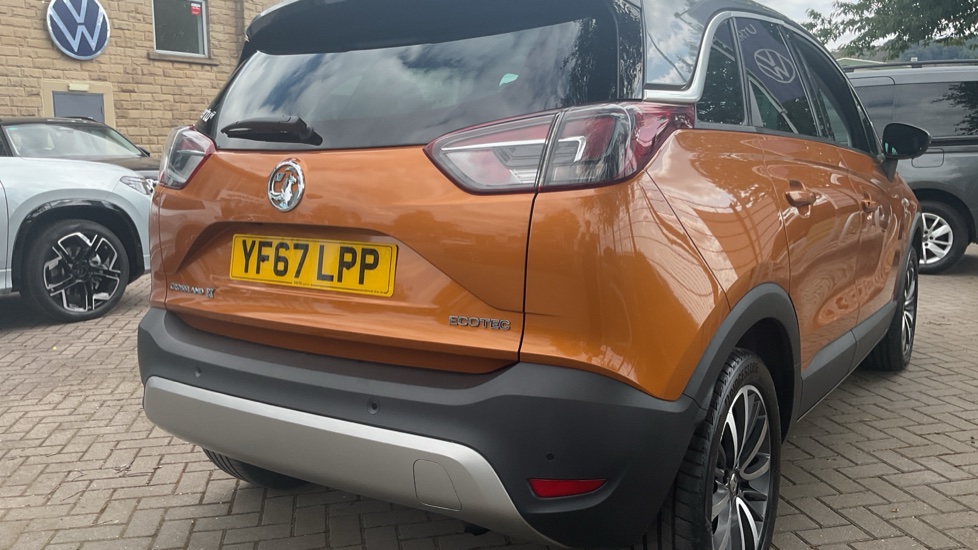 Vauxhall Crossland X 1.2T ecoTec [110] Elite Nav 5dr [Start Stop] Petrol Hatchback - Image 39