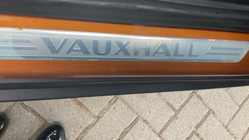 Vauxhall Crossland X 1.2T ecoTec [110] Elite Nav 5dr [Start Stop] Petrol Hatchback - Image 43