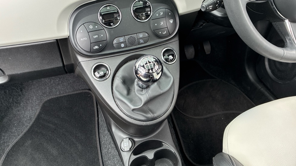 Fiat 500 1.0 Mild Hybrid Star 3dr Petrol Hatchback - Image 13