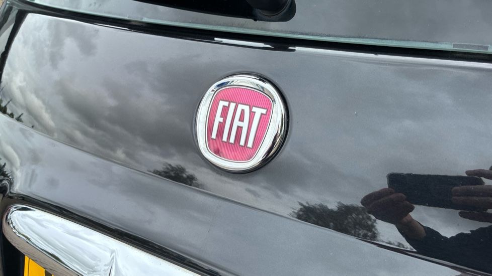 Fiat 500 1.0 Mild Hybrid Star 3dr Petrol Hatchback - Image 29