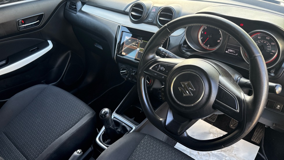 Suzuki Swift 1.0 Boosterjet SZ-T 5dr Petrol Hatchback - Image 11