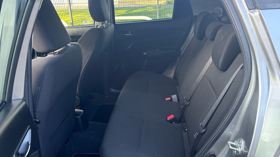 Suzuki Swift 1.0 Boosterjet SZ-T 5dr Petrol Hatchback - Image 16