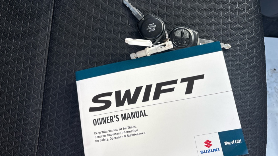 Suzuki Swift 1.0 Boosterjet SZ-T 5dr Petrol Hatchback - Image 19