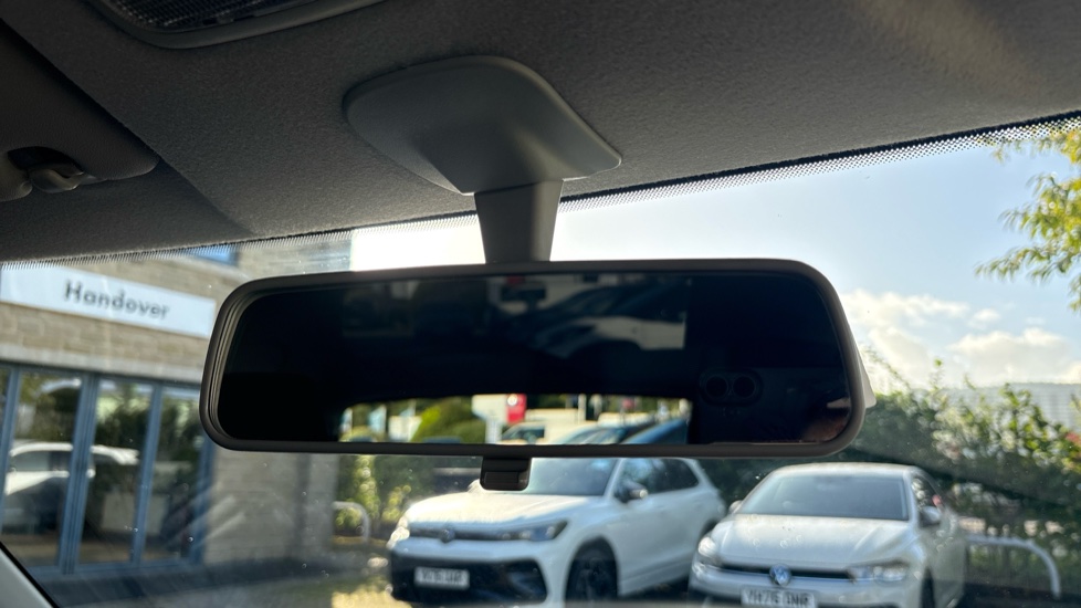 Suzuki Swift 1.0 Boosterjet SZ-T 5dr Petrol Hatchback - Image 37