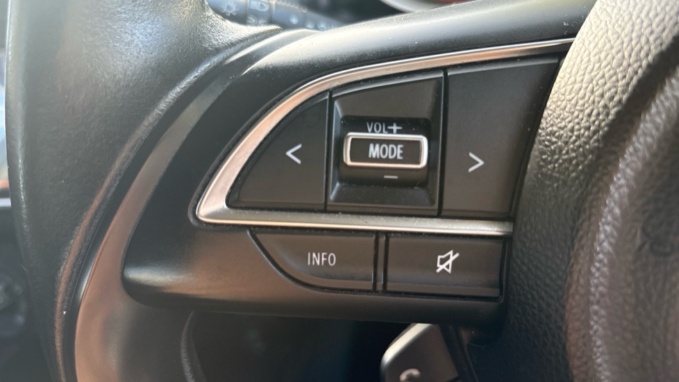 Suzuki Swift 1.0 Boosterjet SZ-T 5dr Petrol Hatchback - Image 41