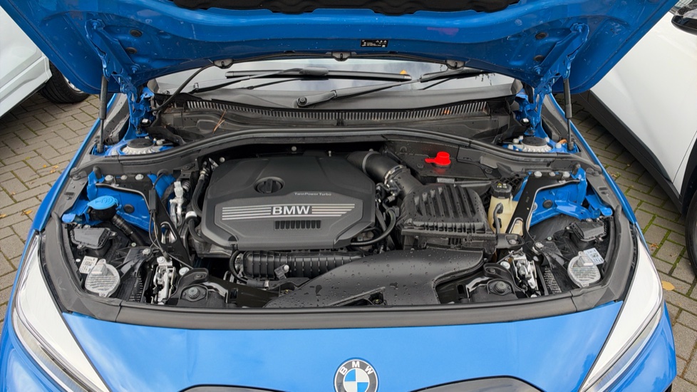 BMW 1 Series 118i [136] M Sport 5dr [Live Cockpit Professional] Petrol Hatchback - Image 8