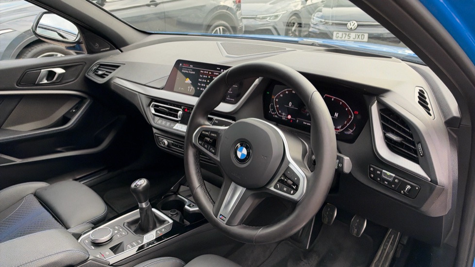 BMW 1 Series 118i [136] M Sport 5dr [Live Cockpit Professional] Petrol Hatchback - Image 11