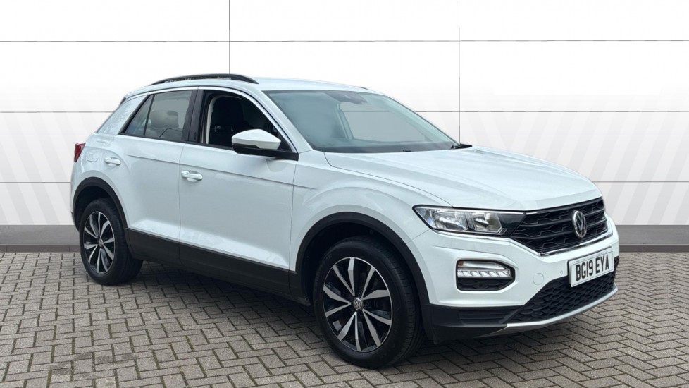 Volkswagen T-Roc 1.0 TSI SE 5dr Petrol Hatchback - Image 1